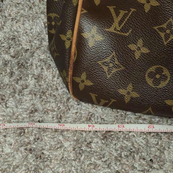 LV Monogram Batignolles Hortizontal - Picture 3 of 9